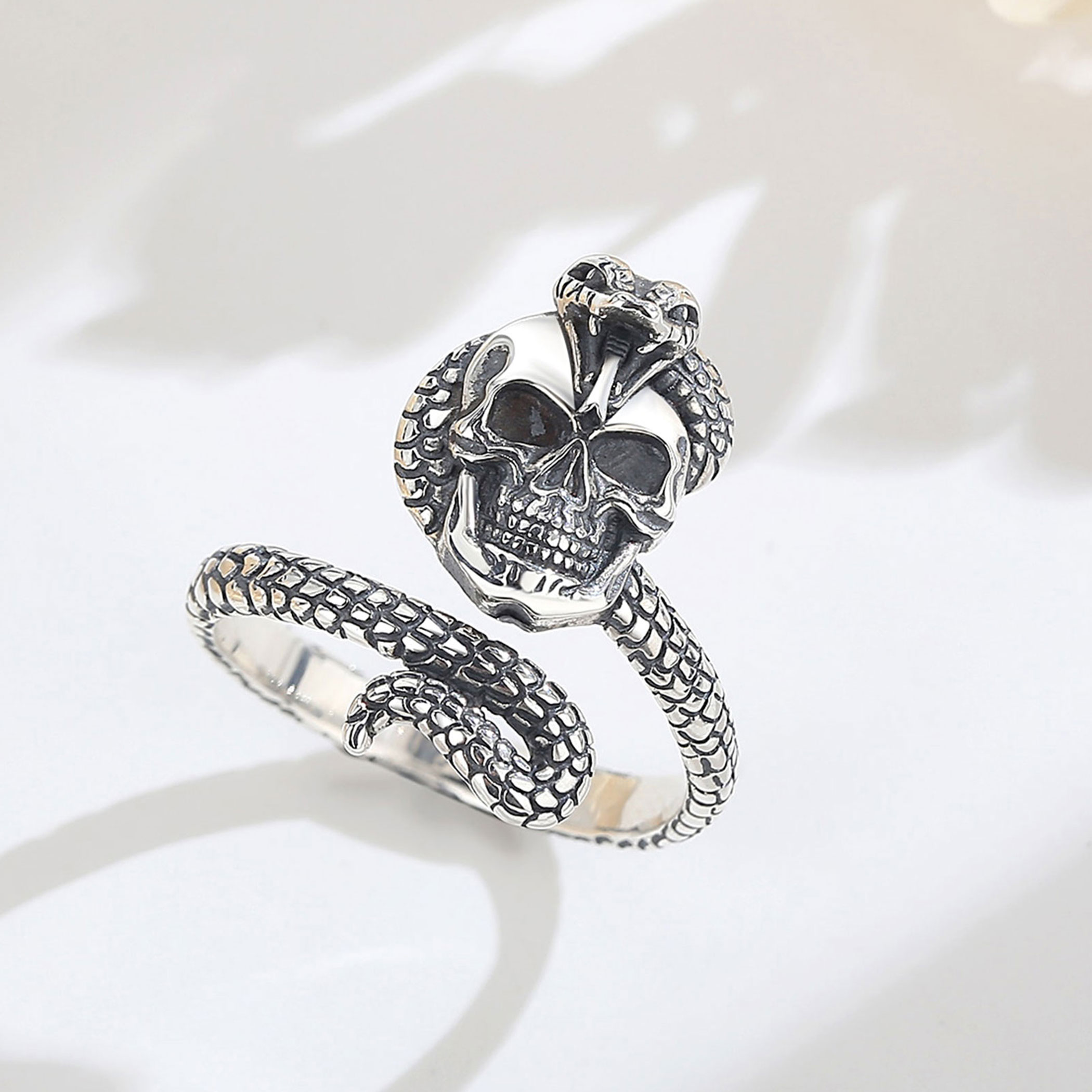 Eudora 925 Sterling Silver Sna - Gothic Skull Ring 评论和价格