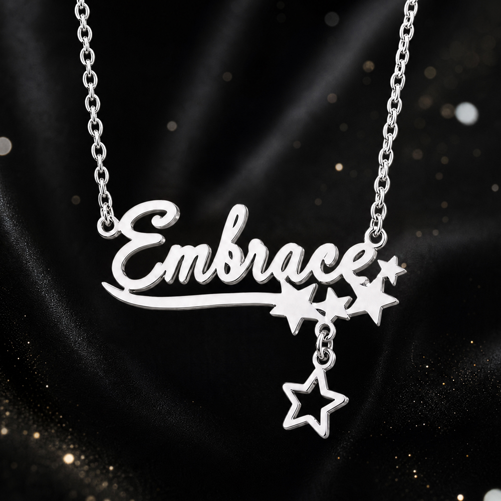 Custom Butterfly Name Necklace - Engraved Name Necklace 评论和价格