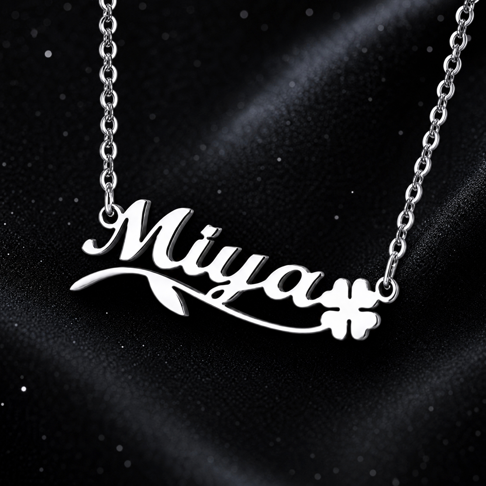Custom Butterfly Name Necklace - Engraved Name Necklace 评论和价格